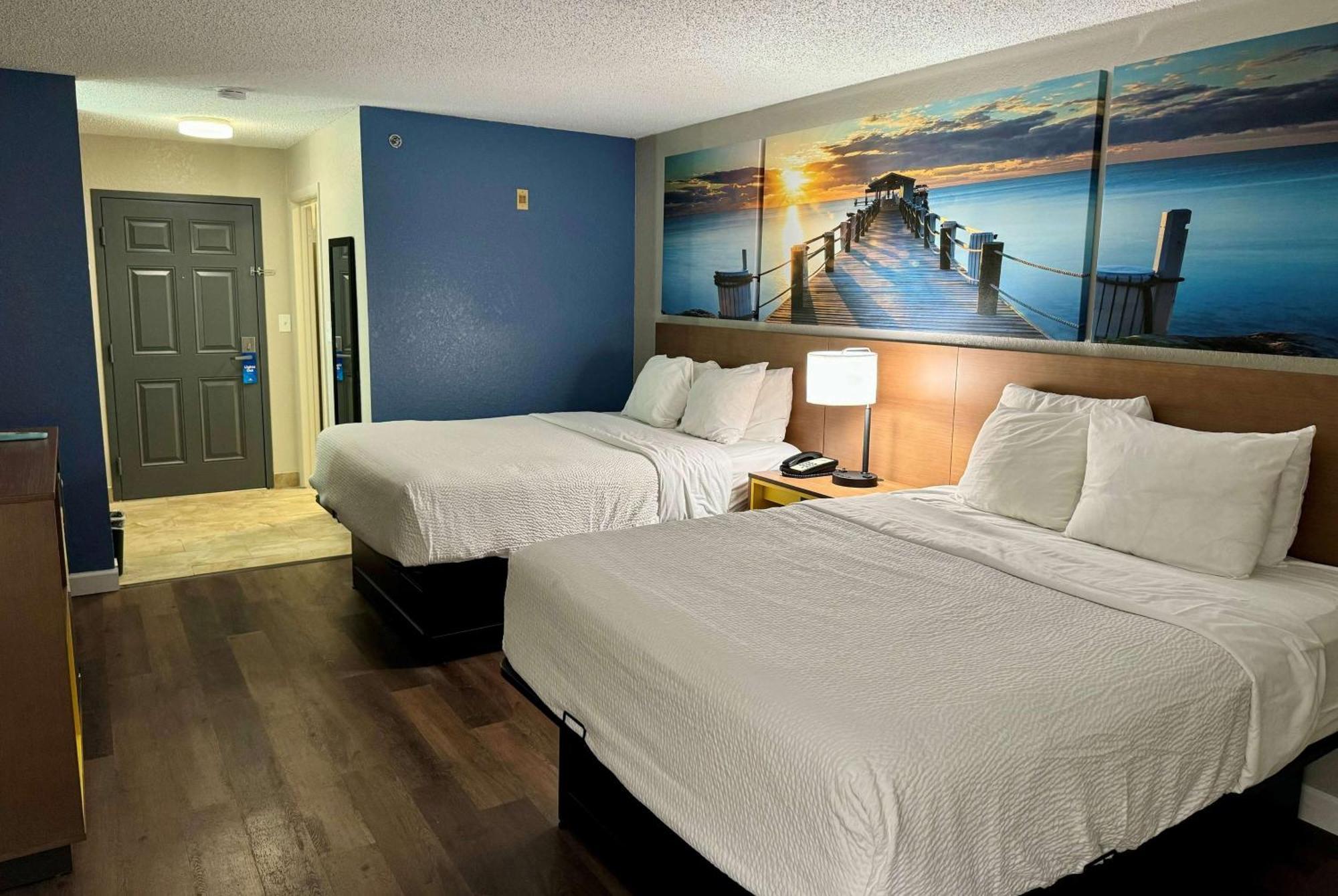 Days Inn By Wyndham Sarasota I-75 Vamo Екстер'єр фото